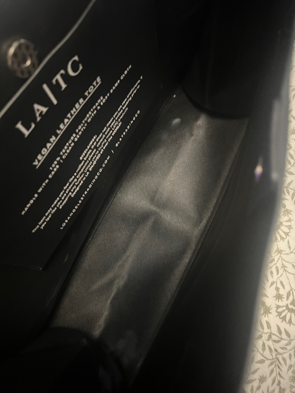 2 LA TC TOTES - Picture 4 of 4